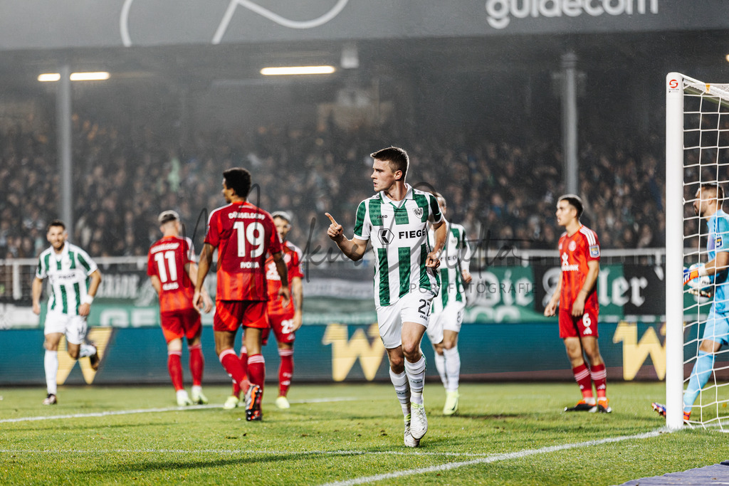 SC Preußen Münster - Fortuna Düsseldorf 1895 | Das ist die Fotodatenbank für authentische Sportfotografie aus Münster: Markus Paletta fotografiert Teams, Sportler:innen, Kinder, Events & Unternehmen. - Realisiert mit Pictrs.com