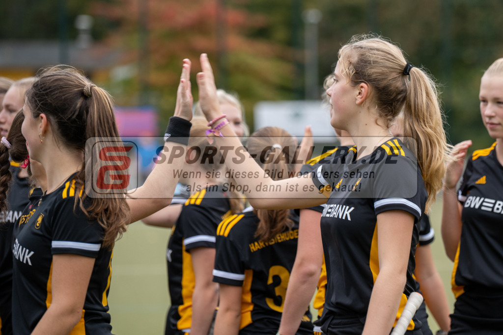SFE_20231022_0033 | Deutsche Meisterschaft Weibliche U16 Finale Berliner HC - Harvestehuder THC am 22.10.2023 in Köln (Düsseldorfer Hockeyclub 1905 e.V.), Photo: Stephan Fehrmann 2023 (Sports-Gallery)