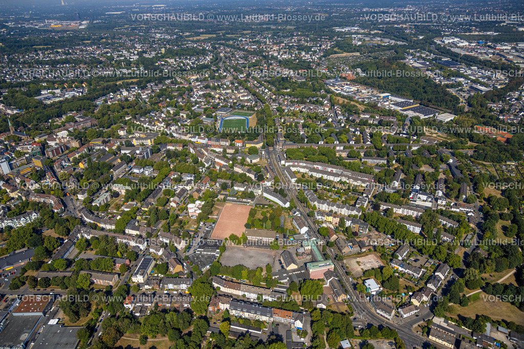 Essen220806765 | Luftbild, Don-Bosco-Gymnasium, Sportplatz, Ortsansicht Essen-Bochold, Essen, Ruhrgebiet, Nordrhein-Westfalen, Deutschland