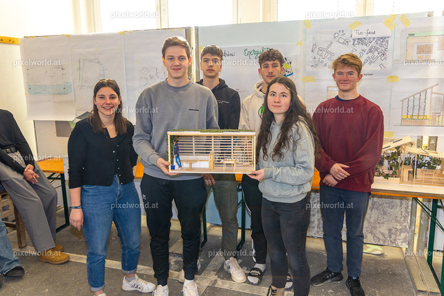 Hackathon - Tag 2 | Bildershop von pixelworld.at - Realisiert mit Pictrs.com