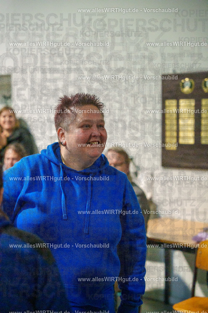 7R504616 | Professionelle Tierfotografie in Mönchengladbach von Daniel Wirth (allesWIRTHgut). Liebevolle & natürliche Bilder von Hunden & Katzen für unvergessliche Erinnerungen.