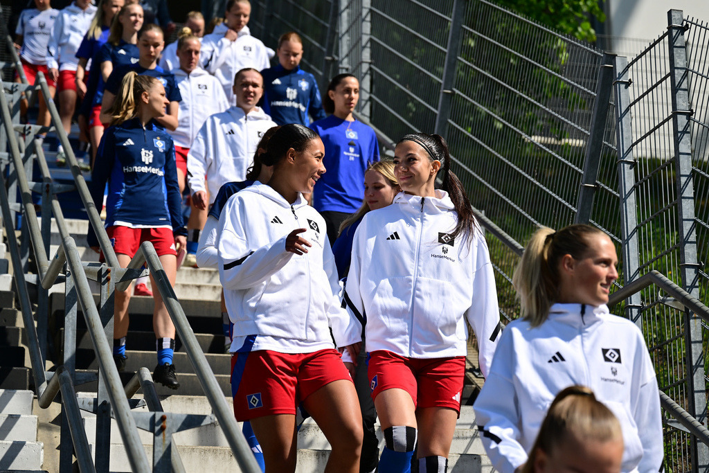 Fußball I Frauen I Saison 2024-2025 I 2. Bundesliga I 25. Spieltag I Hamburger SV - SC Freiburg II | Der Sportfotograf. - Realisiert mit Pictrs.com