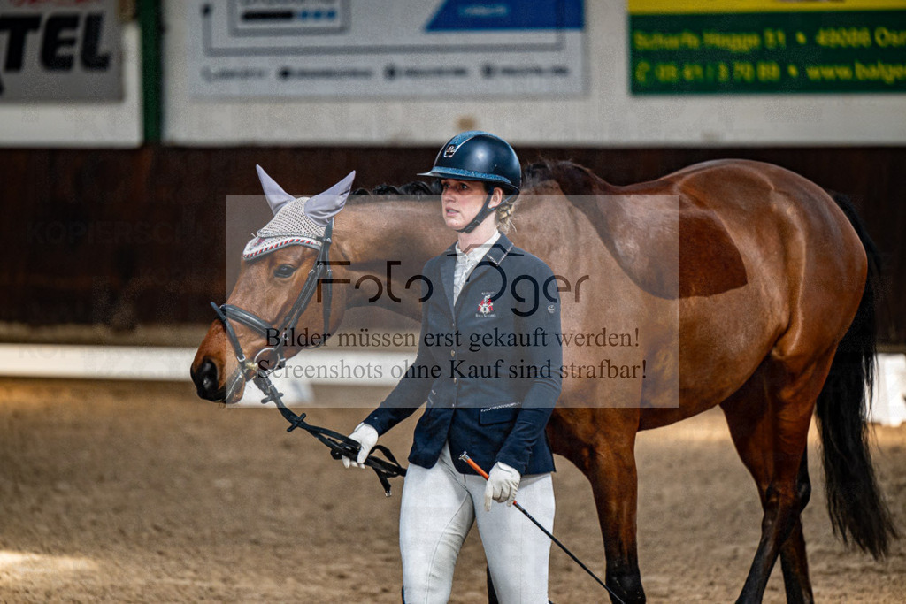 20240308-DOS_4114 | Entdecke hochwertige Reitturnierfotos von Foto Oger. Professionell, emotional und authentisch – jetzt Lieblingsmomente im Shop bestellen.Deutschlandweite Turnierfotografie. - Realisiert mit Pictrs.com