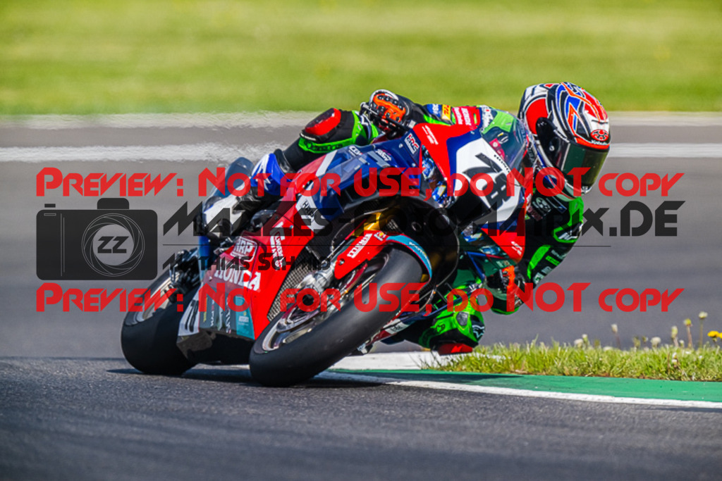 MaZZes_FotoMatrix_220506_98193 | Fotograf Mathias Schmid
Sportfotograf,
Eventfotograf,
Hochzeitsfotograf,
Portraitfotograf