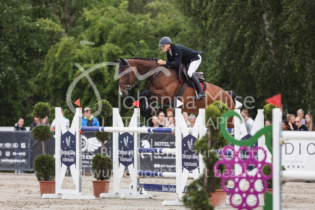 250601_MayDays_GP-525 | Deine schönsten Turniermomente als professionelle Fotos! Entdecke hochwertige Pferdesport-Fotografie im Online-Shop. Jetzt Fotos finden & bestellen!