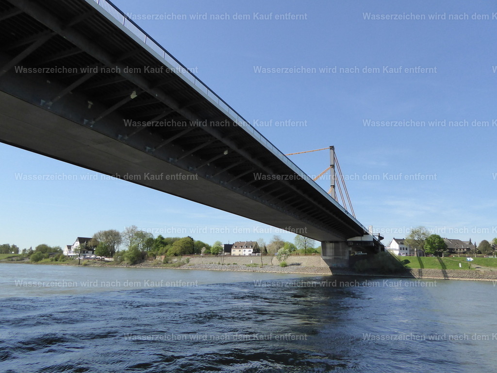 P1010964 | Entdecken Sie die faszinierende Welt von Norbert Michels: Surreale Kunstwerke, hochwertige Fotos, Leinwandbilder & Fotoprodukte wie Tassen mit bild7 - Realisiert mit Pictrs.com