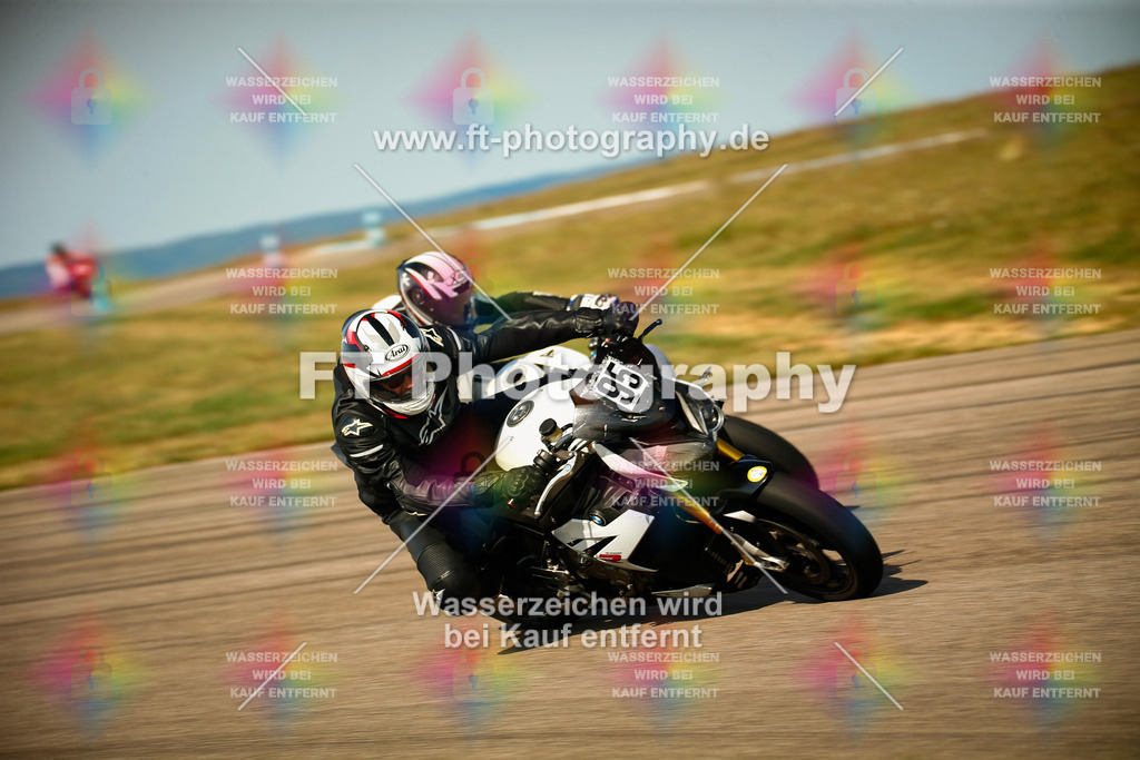 _MOT5838 | Hier findet Ihr Bilder von Touristenfahrten auf der Nürburgring Nordschleife oder von anderen Veranstaltungen die ich besucht habe. Viel Spass beim Durch Schauen 