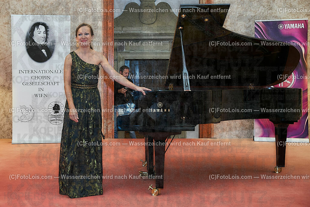 ALS0986_XXXIX-Chopin-Festival_Nocturno_Rehling Natalia | (C)FotoLois.com, Alois Spandl, XXXIX. internationales CHOPIN-Festival in der Kartause Gaming, NOCTURNO - nächtliches Konzert bei Kerzenlicht, Sa 5. August 2023.