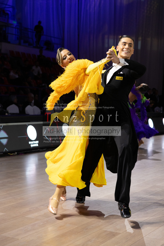 IMG_7665 | Tanzsportbilder, Standardtanz, Lateintanz, WDSF, DTV, LTVB, dancecomp, goc, hessen tanzt, blaues band der spree, walzer, tango, wiener walzer, slowfox, quickstepp, samba, rumba, cha-cha-cha, paso doble. jive, hd-kroft photography, turniertanzsport