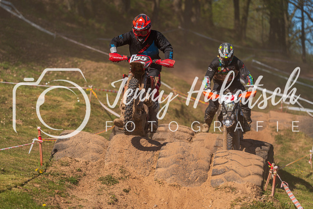 JHF.ECHT.4h.Samstag1115 | jennyhubatsch-endurofotografie
