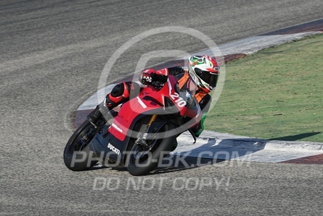 2024_03_16_PBK_11771 | Sportfotografie; SlowMotion; Video; Rennstrecke; Hafeneger; Speer; Racing; RSE; BMW; CBO; Trackday; Motorsportarena; Hockenheimring; Brno; Most; Barcelona; Valencia