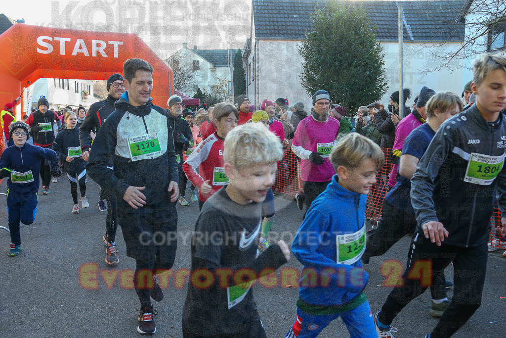 241201_1025_EX1_8106 | Sportfotografie im Rhein-Sieg Kreis, Köln, Bonn, NRW, Rheinland Pfalz, Hessen, etc. Unser Tätigkeitsfeld umfasst den Laufsport vom Volkslauf über den Marathon, Duathlon, Triathon bis zum Ultralauf wie Kölnpfad Ultra oder Schindertrail.