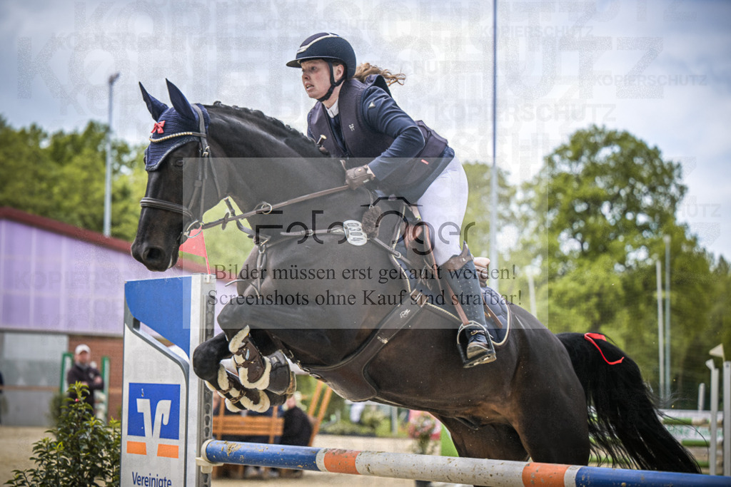 DOS_6850 | Entdecke hochwertige Reitturnierfotos von Foto Oger. Professionell, emotional und authentisch – jetzt Lieblingsmomente im Shop bestellen.Deutschlandweite Turnierfotografie. - Realisiert mit Pictrs.com
