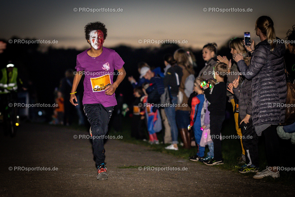 Halloween Run 2022 in Koeln, 31.10.2022 | Impressionen vom Halloween Run 2022 am 31.10.2022 in Koeln (Forstbotanischer Garten Rodenkirchen). Foto: BEAUTIFUL SPORTS/Axel Kohring