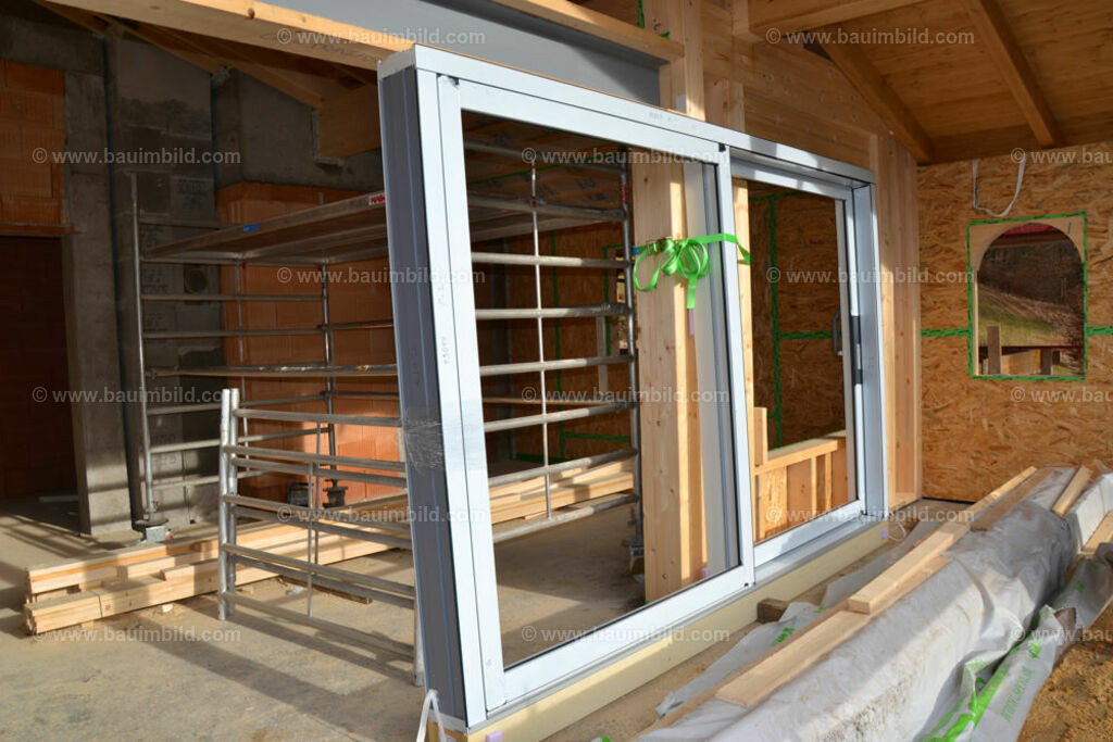 bib-lg14-fenster-0001 | Nach LV-Leistungsgruppen sortierte Detailfotos über den Bau eines Hauses. Alle Hausbau-Bilder direkt vom Urheber und Autor der Website Haus-Selber-Bauen.com