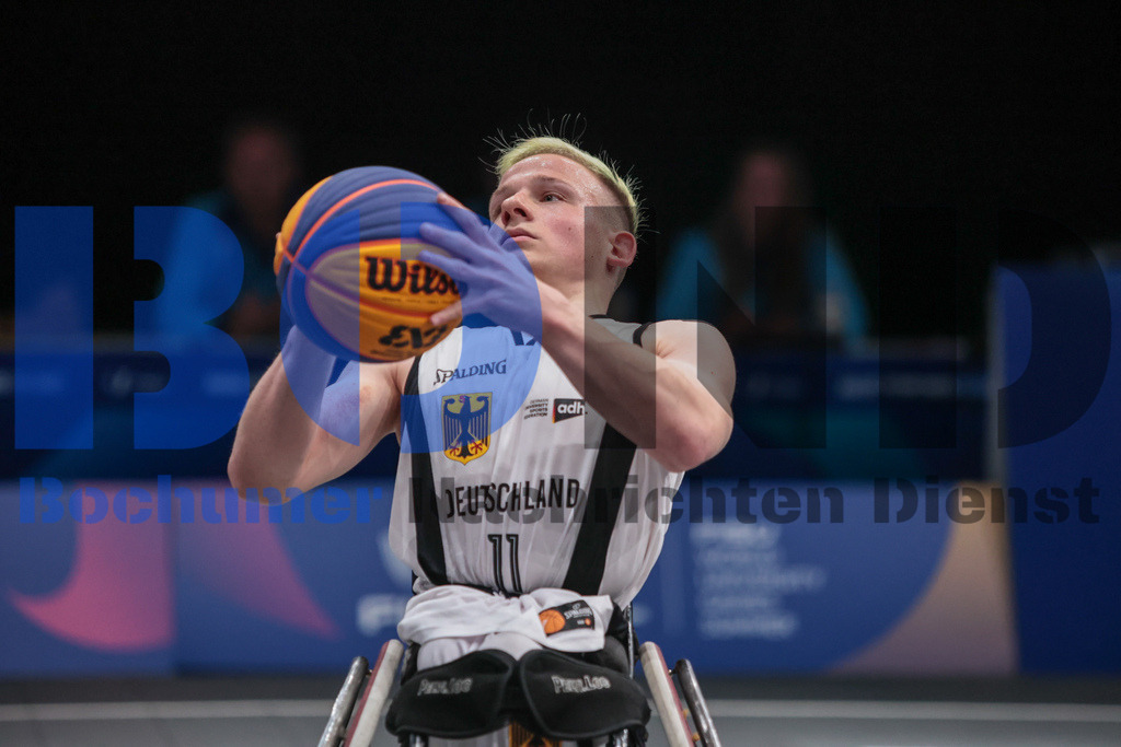 SES_TTG3X320250717-92 | bond - Realisiert mit Pictrs.com