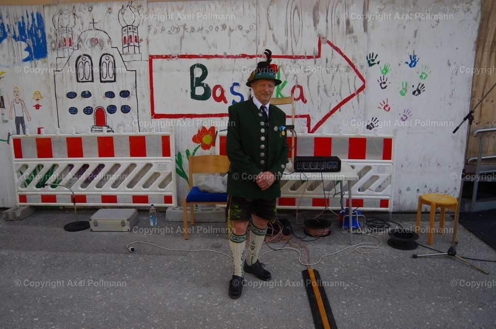 IMGP4679 | fotografiert von Axel PollmannLeonhardi Wallfahrt Benediktbeuern und Murnau, Fronleichnam, Fasching, Landschaft im Loisachtal und Benediktbeuern  - Realisiert mit Pictrs.com