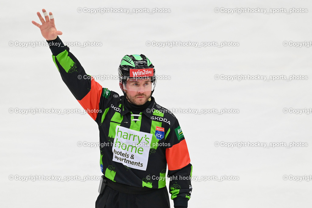 EC IDM WÄRMEPUMPEN VSV vs. EC KAC | Nikolic Manuel Referee, EC IDM WÄRMEPUMPEN VSV vs. EC KAC, EC IDM WÄRMEPUMPEN VSV vs. EC KAC am 02.02.2025 in Villach (Stadthalle Villach), Austria, (Photo by Bernd Stefan)