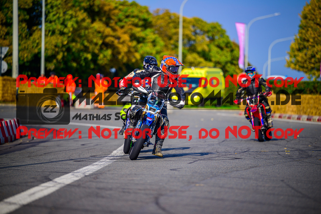 MaZZes_Fotomatrix_20251012_6021986_0537 | SENIOR