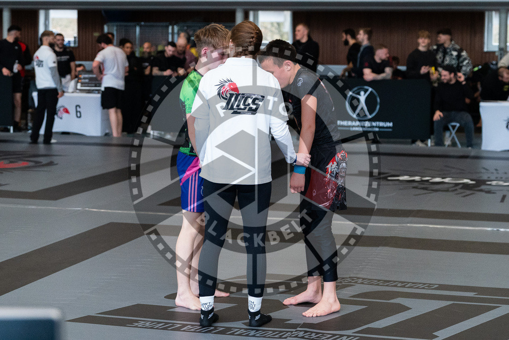 20251129PBB5949 | Fighters compete during the luta livre competition ILLCS XI winter edition on November 29, 2025 in Hannover, Germany.