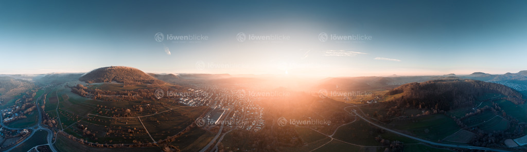 Donzdorf mit Messelberg im Herbst | löwenblicke | shop