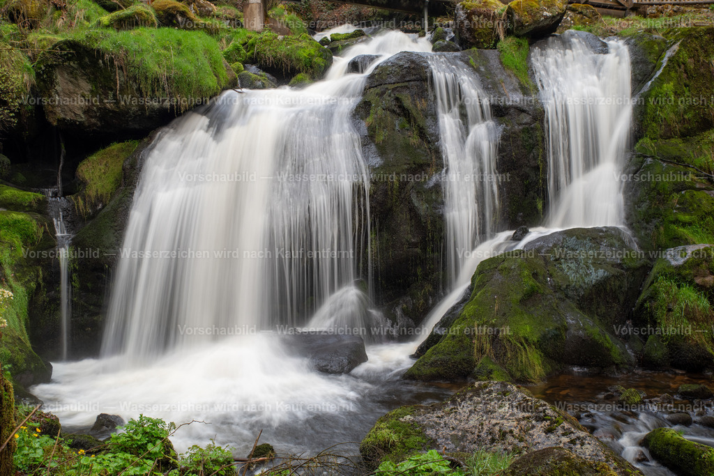 Triberger Wasserfall | im Schwarzwald - Realisiert mit Pictrs.com