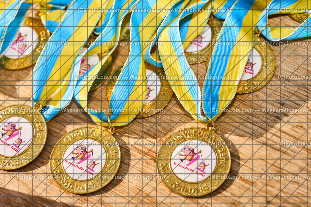 ALP0789_SchiSchule Haginger_Semesterkurs | Skikurs der Schischule Haginger in Mitterbach auf der Gemeindealm, Fr 7. Februar 2025.