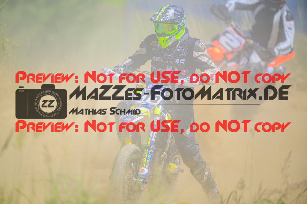 MaZZes_Fotomatrix_20250704_6007705_8282 | GELB