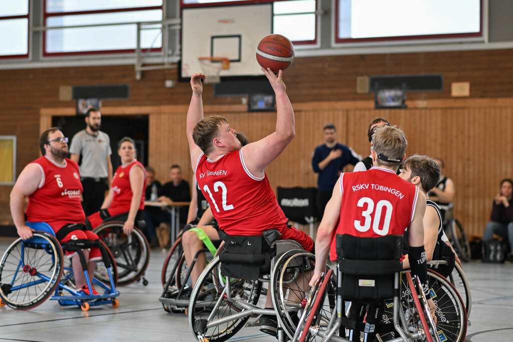 2025-12-14-Ralph_Kunze-6254 | Ralph Kunze - Realisiert mit Pictrs.com