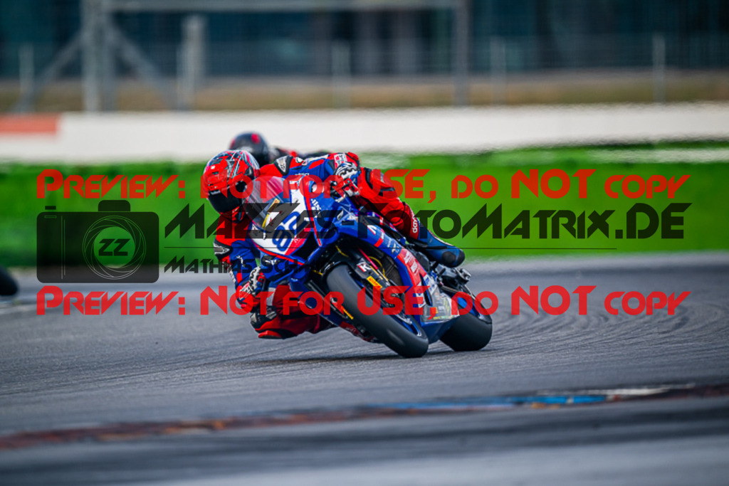 MaZZes_Fotomatrix_20230923_6007705_4661 | PRO SUPERSTOCK