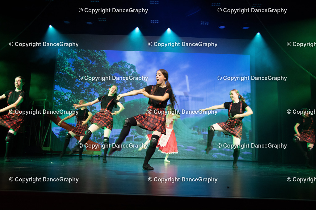 GPHY3032 | DanceGraphy - Realisiert mit Pictrs.com