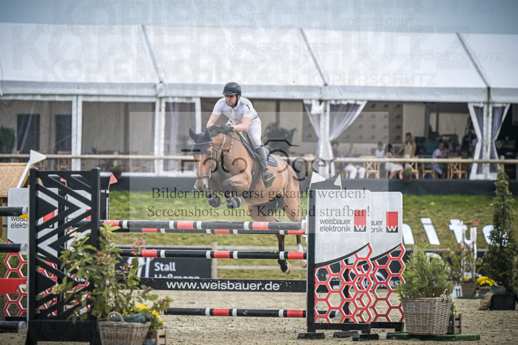 DOS_1471 | Entdecke hochwertige Reitturnierfotos von Foto Oger. Professionell, emotional und authentisch – jetzt Lieblingsmomente im Shop bestellen.Deutschlandweite Turnierfotografie. - Realisiert mit Pictrs.com