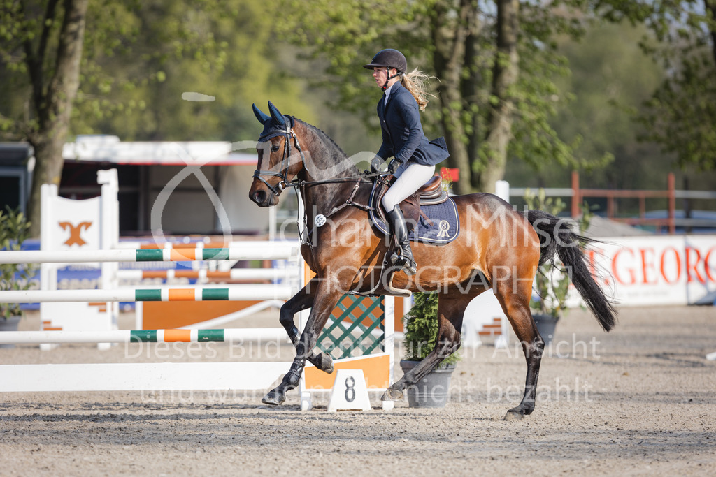 220426_Mühlen_05SprgPf-M-545 | Mühlen Late Entry
26.04.2022
05 Springpferdeprüfung Kl.M* 5-7j.