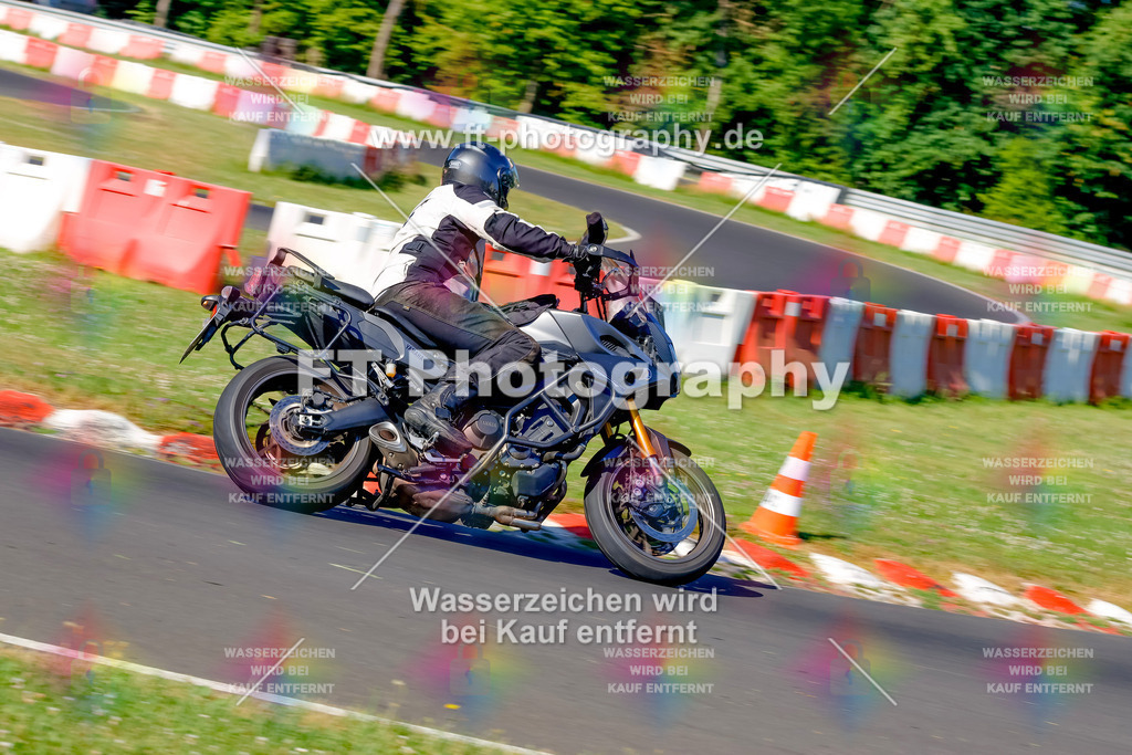 _MOT8816 | Hier findet Ihr Bilder von Touristenfahrten auf der Nürburgring Nordschleife oder von anderen Veranstaltungen die ich besucht habe. Viel Spass beim Durch Schauen 