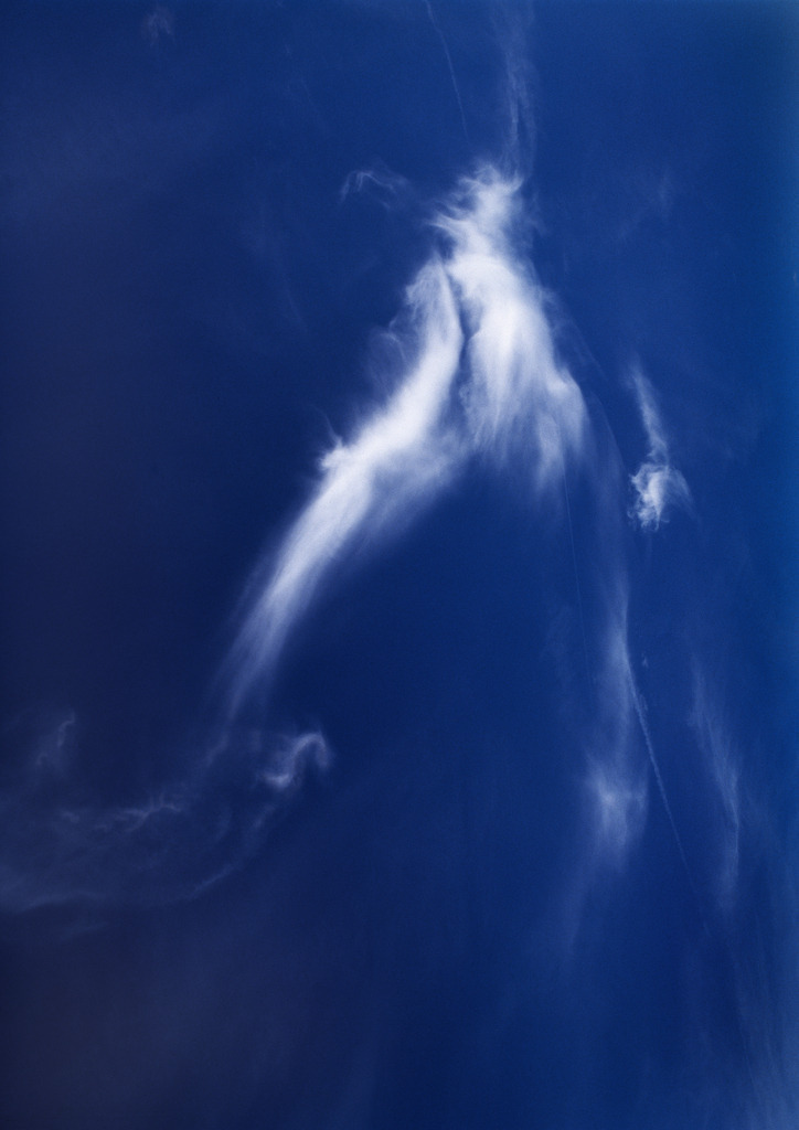 WolkenWort 18_Wolkentanz | Wolkenwort # 
Fotoausstellung WOLKENWORTE, Oberbank Salzburg, Am alten Markt 4. 30.5. - 30.6.2006. Eine Veranstaltung der Europagesellschaft Salzburg.