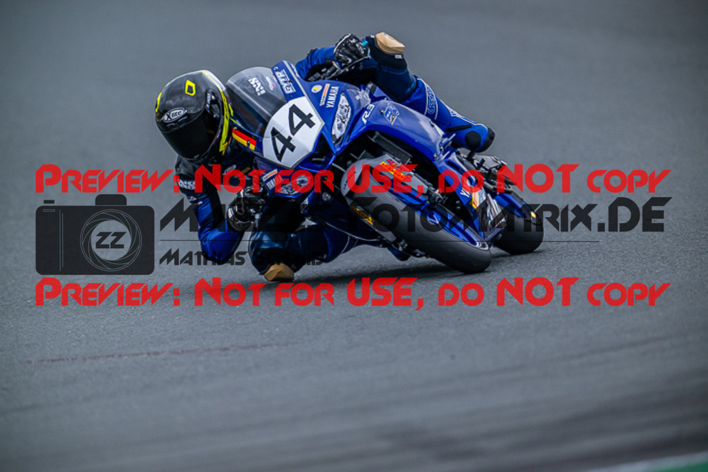 MaZZes_FotoMatrix_220521_9101 | Fotograf Mathias Schmid
Sportfotograf,
Eventfotograf,
Hochzeitsfotograf,
Portraitfotograf