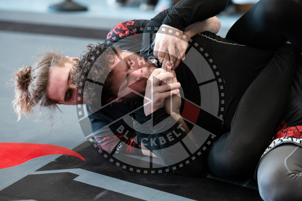 20251129PBB7995 | Fighters compete during the luta livre competition ILLCS XI winter edition on November 29, 2025 in Hannover, Germany.