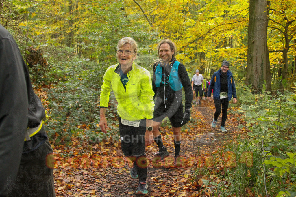 251026_1309_EV4_6581 | Sportfotografie im Rhein-Sieg Kreis, Köln, Bonn, NRW, Rheinland Pfalz, Hessen, etc. Unser Tätigkeitsfeld umfasst den Laufsport vom Volkslauf über den Marathon, Duathlon, Triathon bis zum Ultralauf wie Kölnpfad Ultra oder Schindertrail.