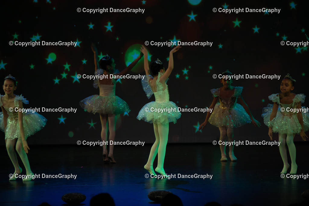 GPHY1897 | DanceGraphy - Realisiert mit Pictrs.com