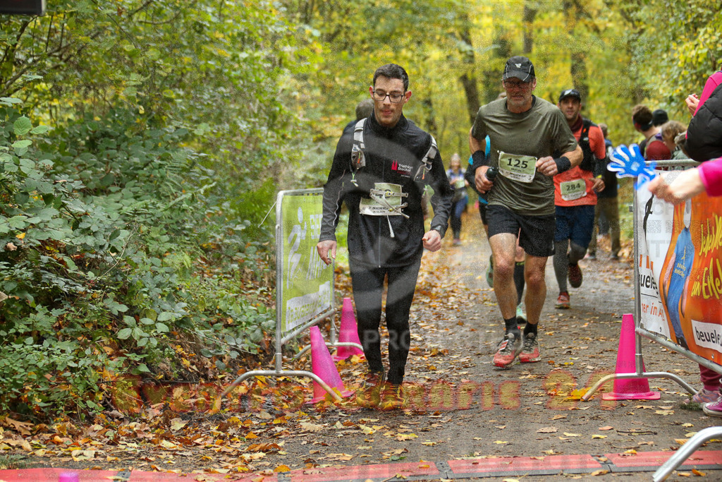251026_1305_EX1_2461 | Sportfotografie im Rhein-Sieg Kreis, Köln, Bonn, NRW, Rheinland Pfalz, Hessen, etc. Unser Tätigkeitsfeld umfasst den Laufsport vom Volkslauf über den Marathon, Duathlon, Triathon bis zum Ultralauf wie Kölnpfad Ultra oder Schindertrail.