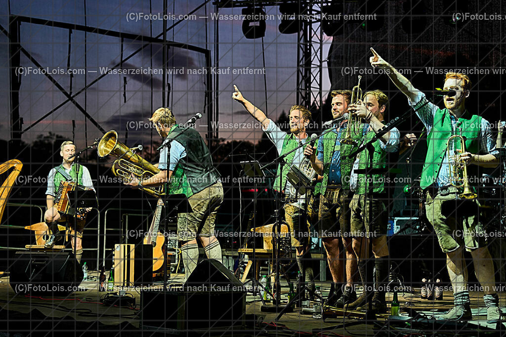 ALP8250_NASCHENWENG_Hollenstein_Vorband SCHNOPSIDEE | (C)FotoLois.com, Alois Spandl, Vorband SCHOPSIDEE zu Melissa NASCHENWENG auf BERGBAUERNTOUR beim KÖNIGSBERG OPEN AIR in Hollenstein, Sa 2. September 2023.