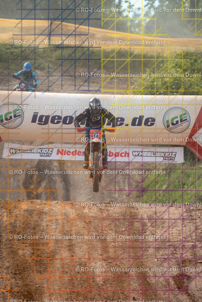 Niederwürzbach 4 Lauf-165 | Sportfotografie von RO-Fotos: Motorsport, Motocross, Enduro, Laufveranstaltungen und Triathlon. Professionelle Fotos von Sportlern und Events. - Realisiert mit Pictrs.com
