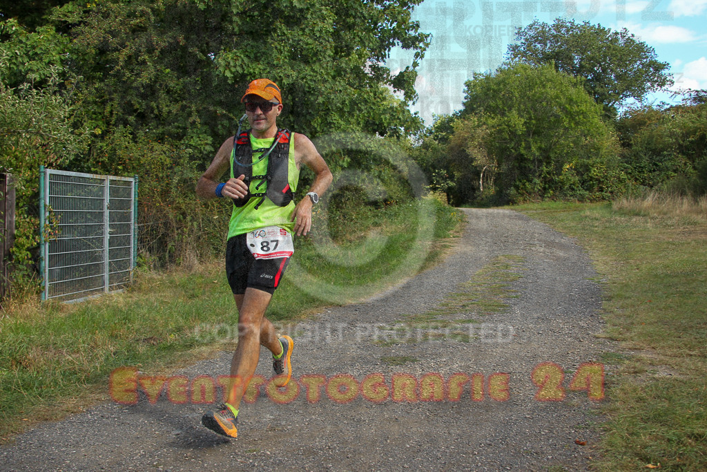 250830_1617_EV4_4657 | Sportfotografie im Rhein-Sieg Kreis, Köln, Bonn, NRW, Rheinland Pfalz, Hessen, etc. Unser Tätigkeitsfeld umfasst den Laufsport vom Volkslauf über den Marathon, Duathlon, Triathon bis zum Ultralauf wie Kölnpfad Ultra oder Schindertrail.