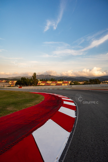 GTWC1025_100818341400115SVS_SVS | Fanatec GT World Challenge Europe Endurance Cup Powered by AWS - Round 10, Barcelona 2025 - Foto: Gruppe C Photography - Realisiert mit Pictrs.com