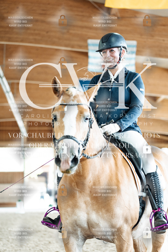 CK900661 | Turnierfotografie Pferdefotografie Trier Rheinland-Pfalz Pferdesport Reitsport Tierfotografie Sportfotografie Pferdevideo Pferdevideografie Equestrianvideography equestrianphotography  - Realisiert mit Pictrs.com