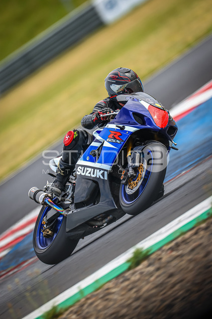 0098-260630MM-035_98 | Deine Full-Service-Agentur für ✔️Videoproduktionen und ✔️Motorsportfotografie Jetzt Angebot anfragen!