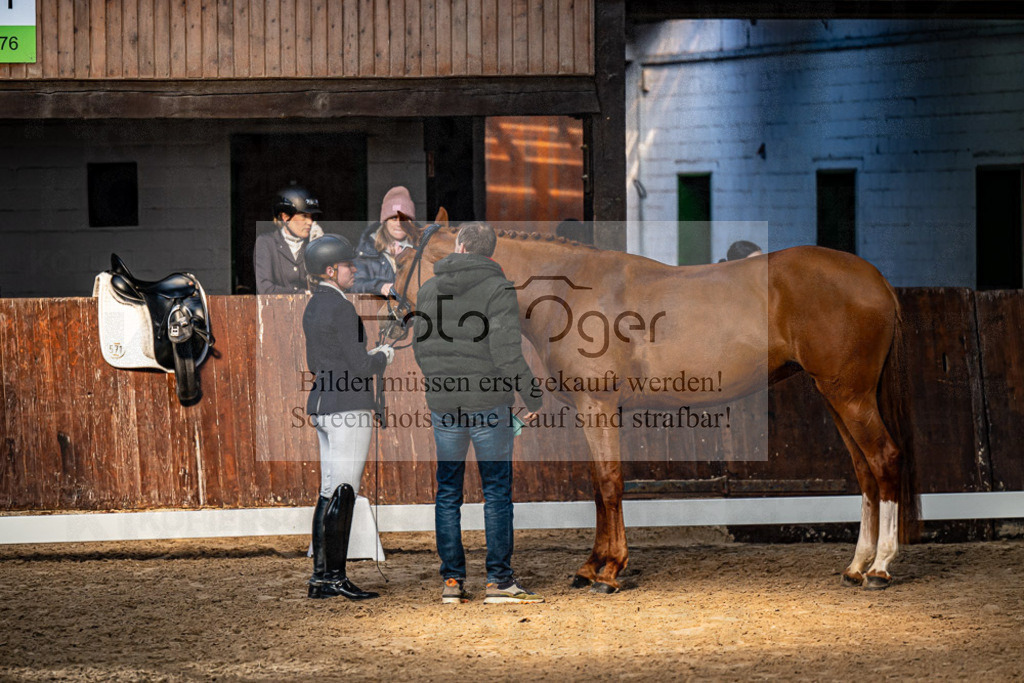 20240308-DOS_4191 | Entdecke hochwertige Reitturnierfotos von Foto Oger. Professionell, emotional und authentisch – jetzt Lieblingsmomente im Shop bestellen.Deutschlandweite Turnierfotografie. - Realisiert mit Pictrs.com