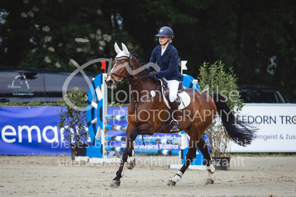 240519_Kalthof_Teamspringen-315 | Deine schönsten Turniermomente als professionelle Fotos! Entdecke hochwertige Pferdesport-Fotografie im Online-Shop. Jetzt Fotos finden & bestellen!
