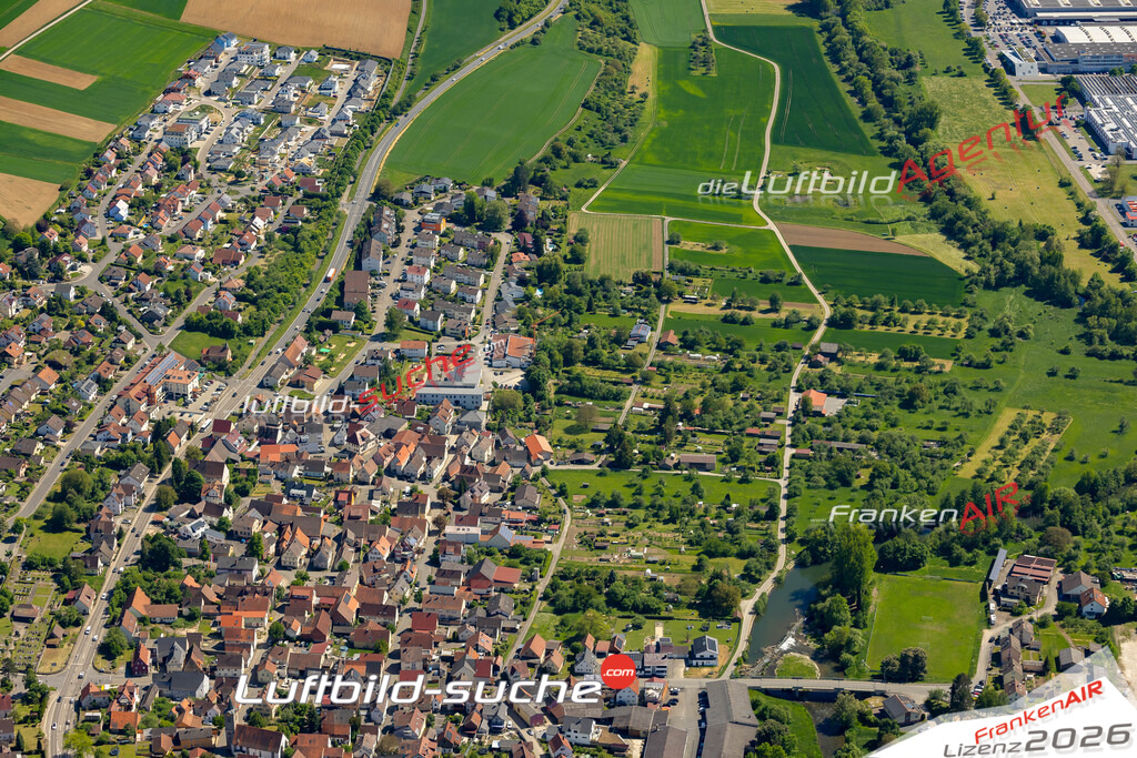 Schöne Luftaufnahme Edelfingen Bad Mergentheim - Die Luftaufnahme wurde 2025 vom Flugzeug heraus erstellt ( keine Drohne ) - Hochauflösende Luftaufnahme - für professionelle Ausdrucke geeignet. Die Geschenkidee !Mit Lizenz und Bildrechte bestellbar