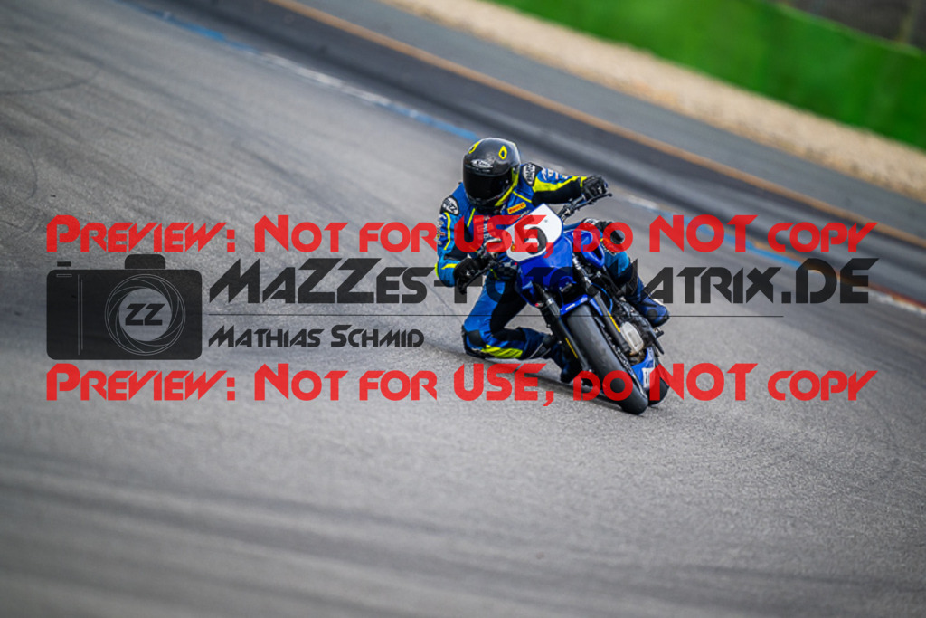 MaZZes_FotoMatrix_220925_1549 | TWIN CUP